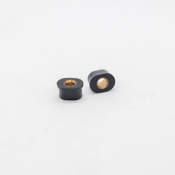 Rear bearings with central brass insert (2x)